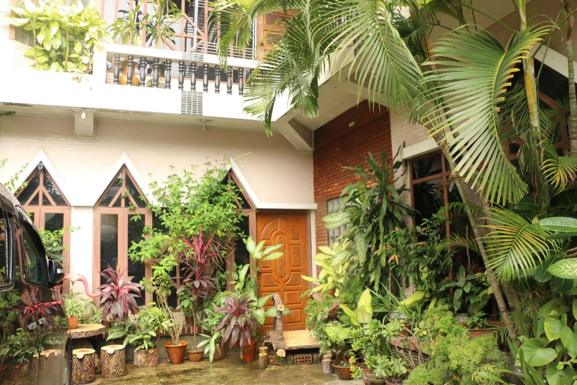 Kaung Lay Inn Rangum Exterior foto